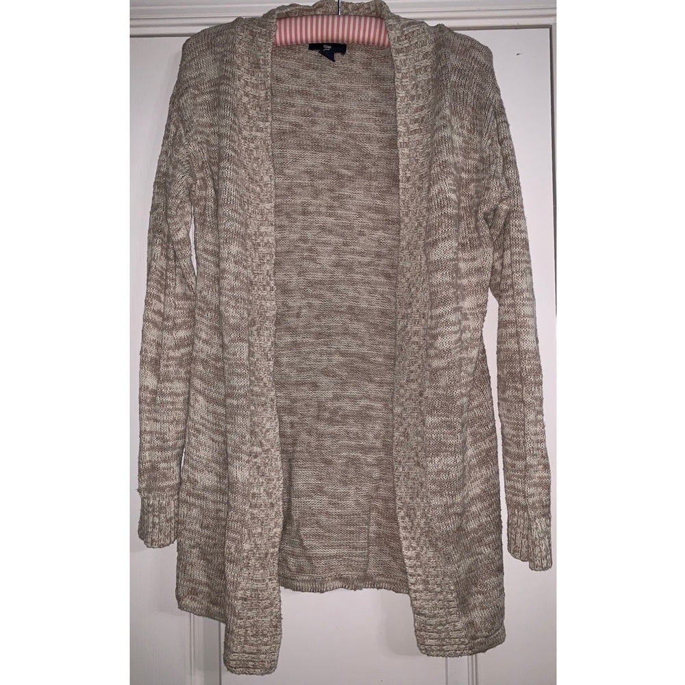 Gap Open From Cardigan